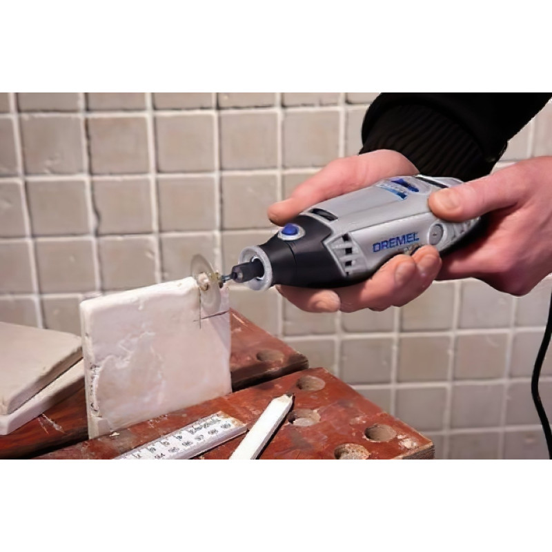 Багатофункціональний інструмент Dremel 3000-5 з 5 насадками (F0133000JX)